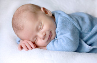 Tips for new parents who have disabilities