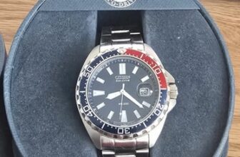 Mens Wrist Watch Eco Drive Citizen Watch WR 200 Meters Stainless Steel Boxed