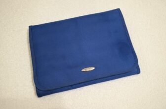 PreZerve Jewelry Organizer Anti-Tarnish Tri-Fold Travel Storage – Clear Pockets