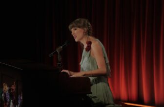 Taylor Swift Performance – The Icon Sessions at the Grammy Museum