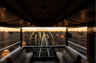 Best Luxury Train Holidays for Slow Travel Enthusiasts    – Enjoy the Adventure