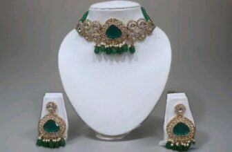 Green Indian bollywood bridal choker earrings jewellery kundan set