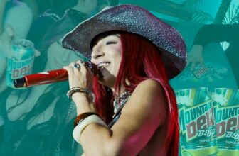 De La Rose Closed Out The Baja Blast Summer Series In LA