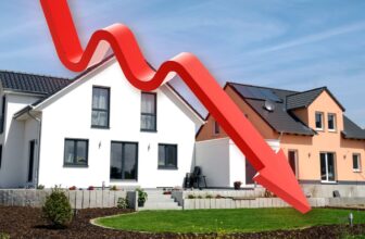 Mortgage Applications Decline After Rates Jumped to a One-Year High