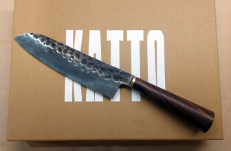 PRODUCT REVIEW: Katto santoku kitchen knife – The Graphic Foodie