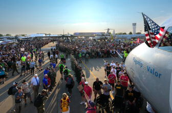 American Airlines hosts 100 Vietnam War-era veterans for special Honor Flight