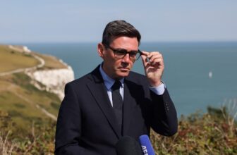 Kemi Badenoch refuses to criticise Andy Burnham for holidaying after just fortnight in No 10