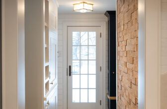 EH Design’s Guide to a Functional Entryway