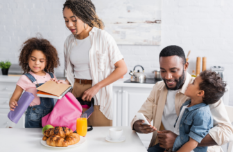 26 Part-Time Jobs During School Hours: Perfect for Parents