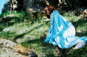 Ravyn Lenae maps her own path on third album “Blue Island” – Texx and the City
