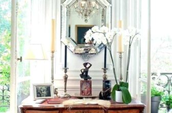 The Bureau Plat: History, Evolution, and Why This French Writing Desk Never Goes Out of Style