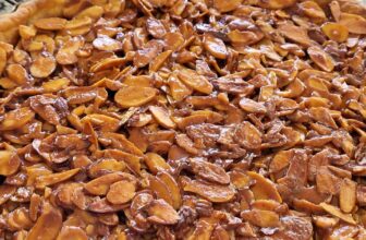 Judy’s Gross Eats: TWD/BWD: Candied Almond Tart