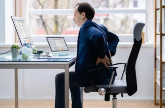 Back Pain That Won’t Go Away? 7 Warning Signs to Watch For