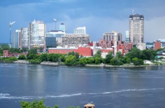 Canada’s Job Market Is Booming If You Ignore Population Revisions