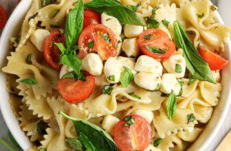 Caprese Pasta Salad – Graceful Little Honey Bee