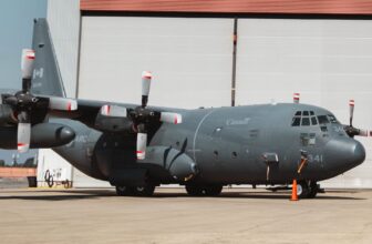 Coulson buys 10 former RCAF C-130 Hercules aircraft
