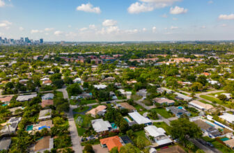 5 Flat Fee MLS Companies in South Florida