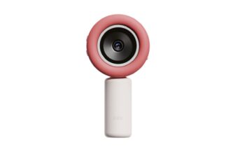 Dex is an AI-Powered Camera Helping Kids Learn New Languages