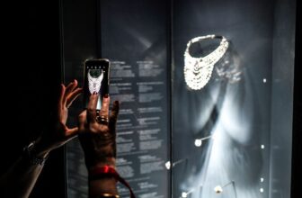 $4.3 Million Van Cleef & Arpels Necklace Stolen From Vienna Museum