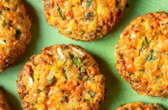 Healthy Salmon Patties with Creamy Lemon Herb Dip