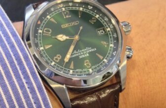 My Eastern Watch Collection: Head-To-Head: The Seiko Alpinists in the Collection