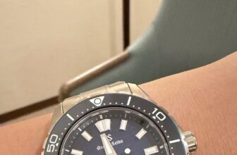 My Eastern Watch Collection: Grand Seiko Evolution 9 Spring Drive U.F.A. Ushio 300 Diver SLGB023 (similar to SLGB025)