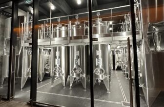 The stupefaction of sugar in champagne
