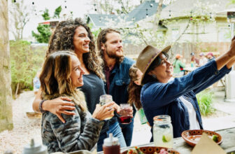 30+ Sweltering August Social Media Prompts