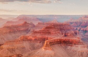 Day or Road trip from Las Vegas to Grand Canyon (Guided Experience)