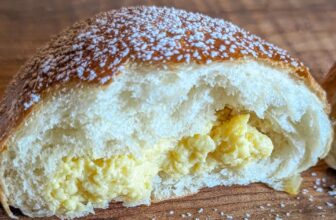 Custard Buns #BreadBakers
