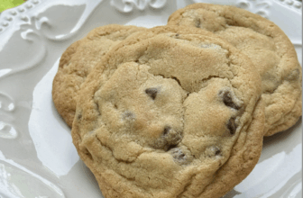 The Best Soft Chocolate Chip Cookies Recipe