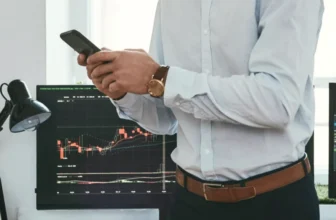 Step up your retail customer engagement strategies 2026