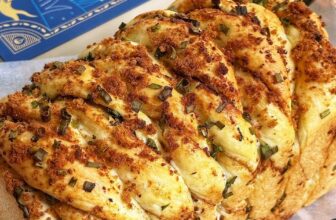 香蔥旗魚鬆麺包 Scallion Marlin Floss Bread