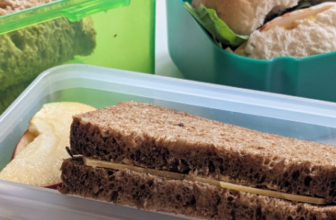 Why do the Dutch never get tired of everyday sandwiches, the boterham?