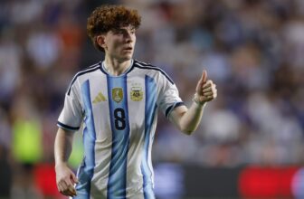 Chelsea sign Valentin Barco for €40m
