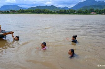 Children of the Mekong River, Laos
