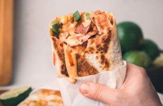 Chipotle Chicken Wrap Recipe (Meal Prep Lunch Idea)