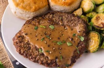The Forgotten Steak Recipe That Still Beats Chicken Fried Steak