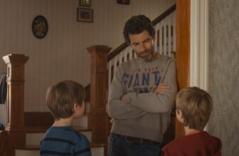 Max Greenfield Is That Dad