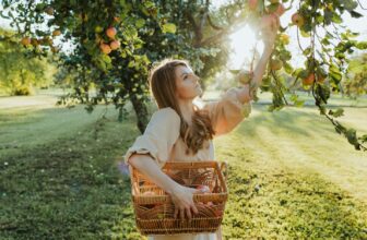 5 Steps to Turn Your Personal Struggles Into a Powerful Founder Story