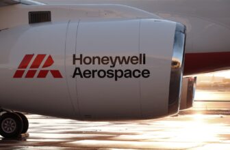 Honeywell Aerospace shares plunge after weak first quarter