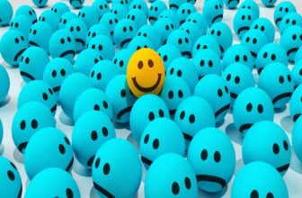 The Happiness Paradox – City Adventurers