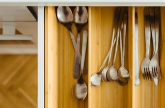 11 Steps To Organize Your Kitchen Cabinets