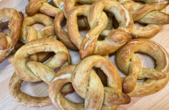 Homemade Soft Pretzels – Blue Eyed Mama