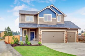 Is My Home Becoming “Uninsurable”? 9 Warning Signs Homeowners Should Know