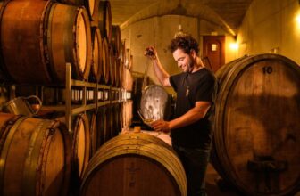 MAXIME BARMÈS-BUECHER – DOMAINE BARMÈS-BUECHER