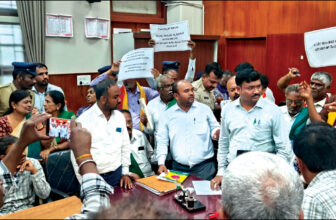 Irate farmers take BWSSB officials to task for holding meeting in secrecy