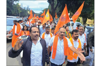 Akhand Bharat Sankalp Diwas: Hindu Jagarana Vedike takes out massive procession in city