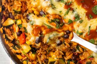 One Pot Enchilada Orzo (Vegetarian)