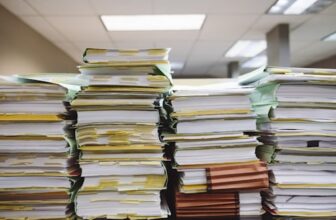 Why Delayed Maintenance Payments Create Legal Problems in Muslim Divorce Cases